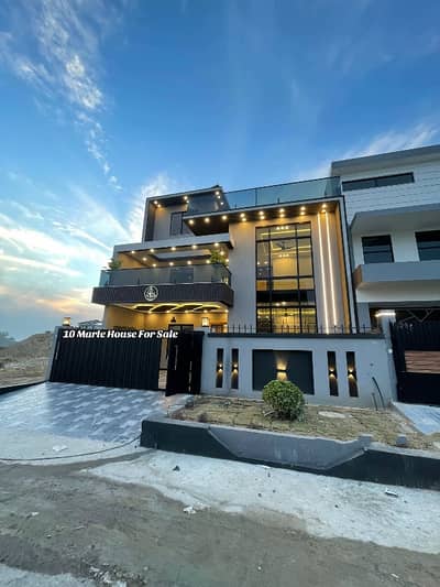 Brand New 9.5 mrla house available for sale in B-17 block c1