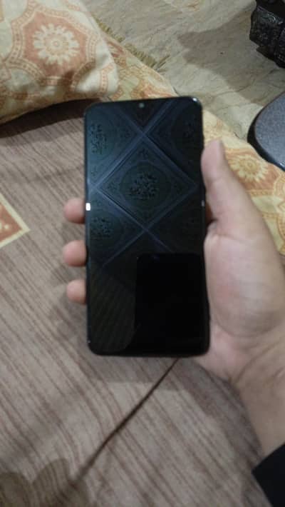 SamsungGalaxy A20(3gb ram 32gbspace)urgent sale finger andface al done
