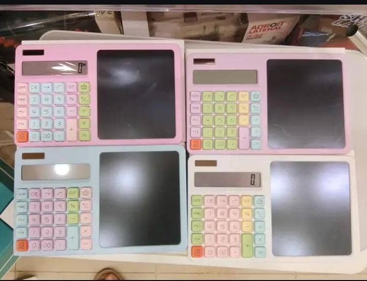 Calculator with notepad 0