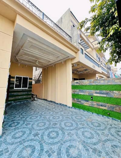 Affordable 10 Marla House for Sale in Wapda Town Gujranwala