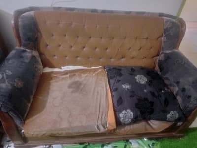 Used Sofa Set for Sale – Strong Wood + Comfortable