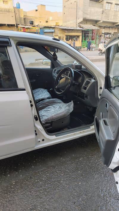 Urgent sell karni h Suzuki Alto vxr 2007. ka modal h. AC child h