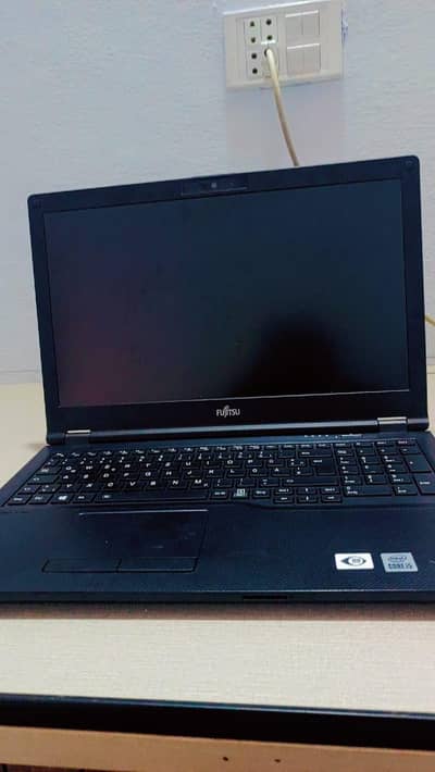 Fujitsu Core i 5 10 Gen