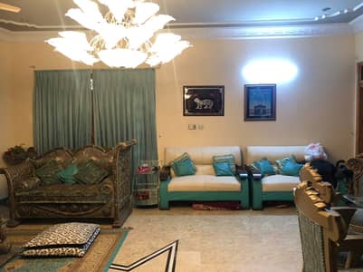 300 sq. Yard single storey house for sale gulshan e iqbal karachi sindh