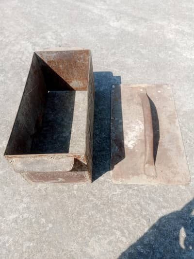 Iron Sancha for Block Making