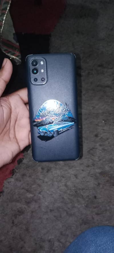 black colourOnePlus 9R