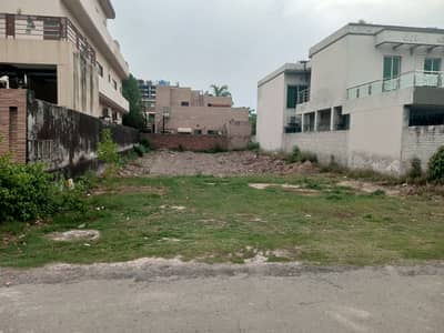 Kanal Plot IEP Town Sector B Near Wapda Town Lahore