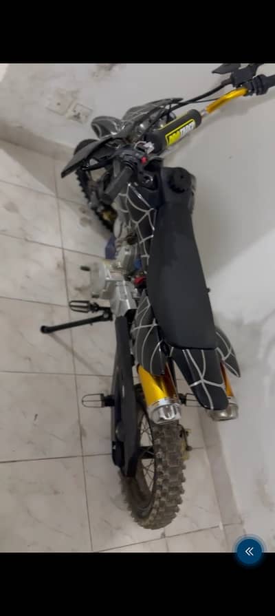 Trall bhai kya hai 49 CC hai aur branded new hai