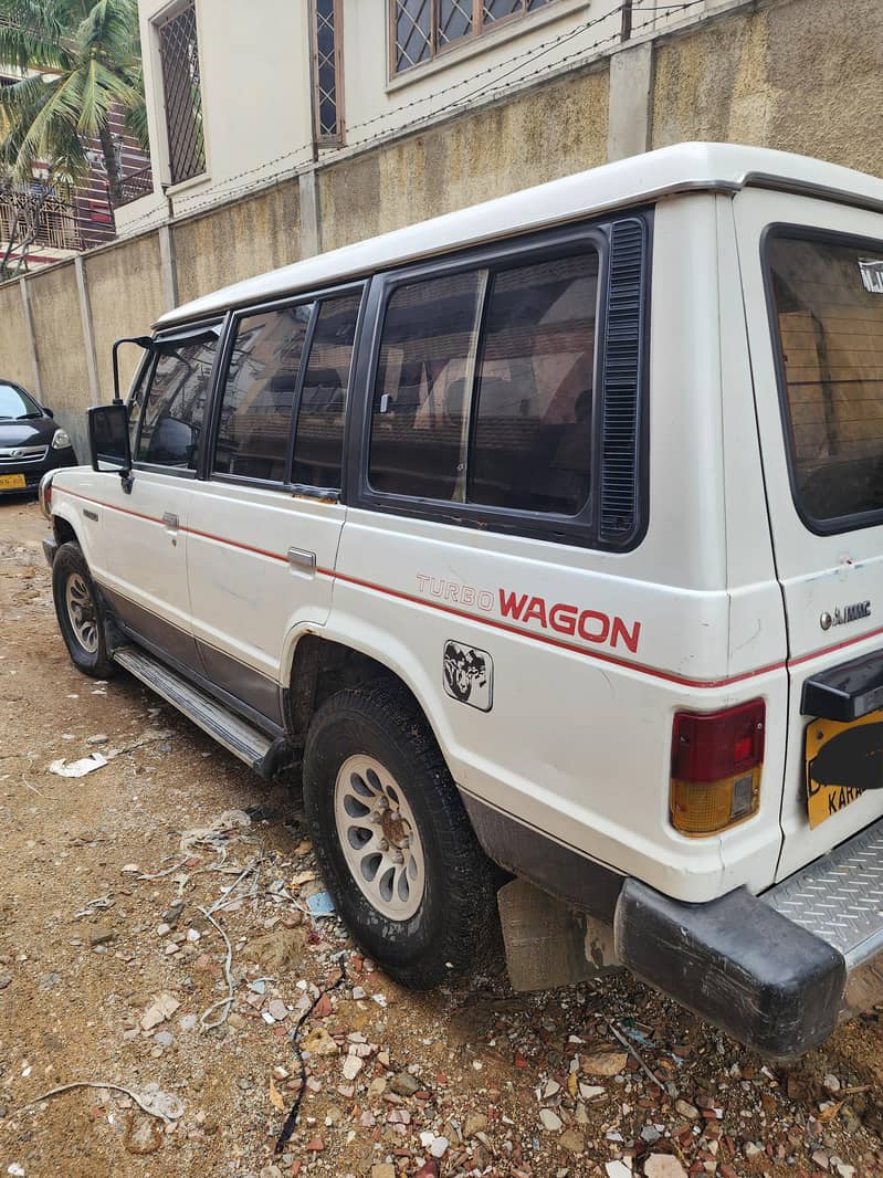 pajero 4