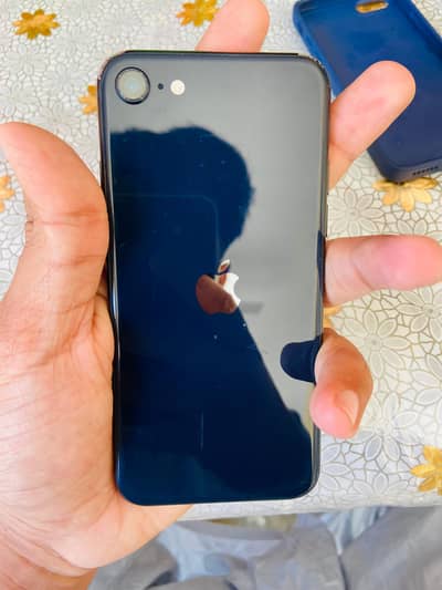 I phone SE 2023