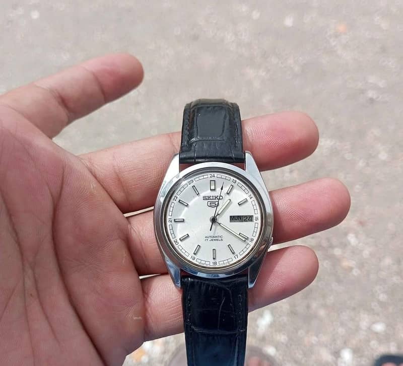 Seiko 5 automatic 0