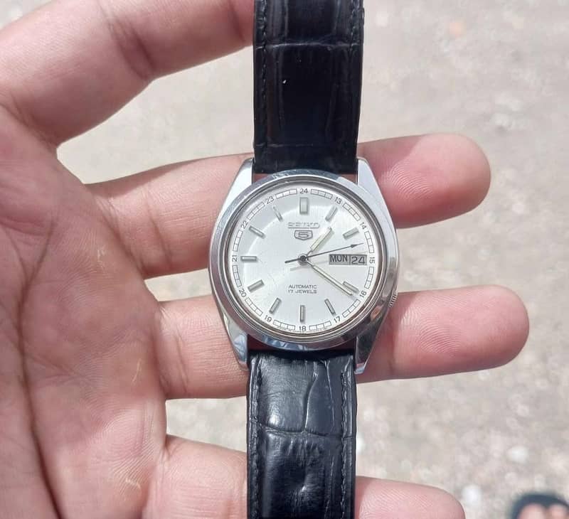 Seiko 5 automatic 1