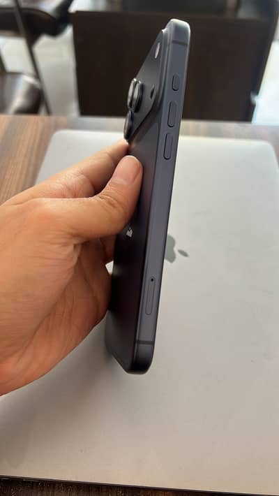 Apple iPhone 17 Pro Max physical + esim