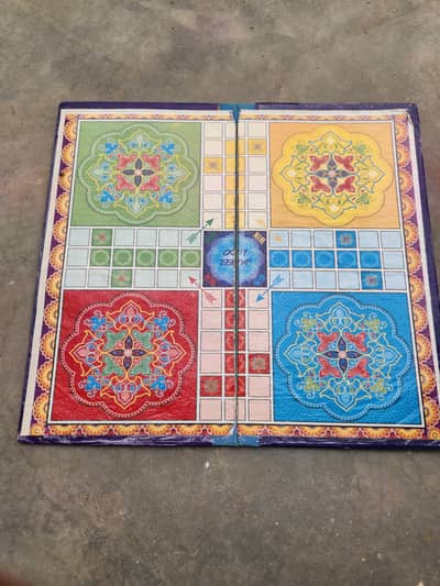 2 in 1 Ludo + Snake ladder bord game  Family game good condition sale
