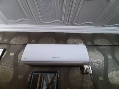 CHANGHONG RUBA 1 TON INVERTER AC HEAT & COOL