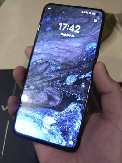 Vivo V17