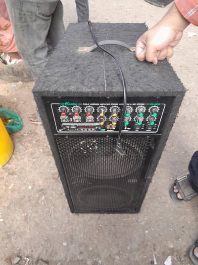 all ok ha new ha bas 1 month huwa ha liya huwa whtasapp pa contect kar