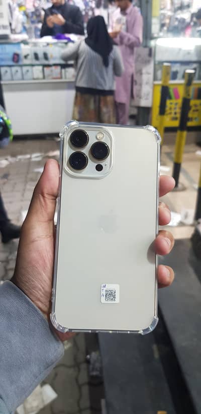 iphone 13 pro max  gold colour