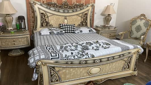 lassani wood bed set