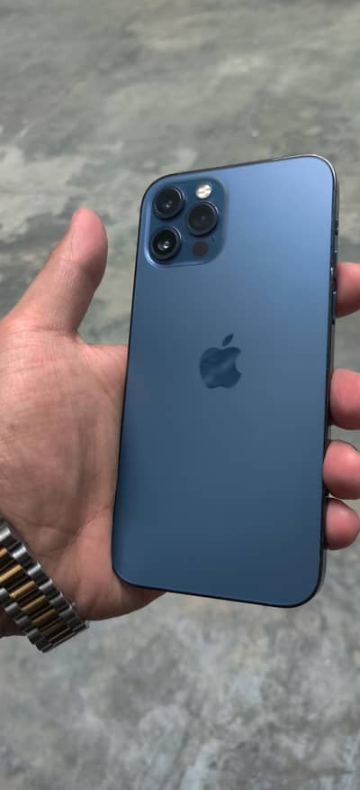 I phone 12 pro