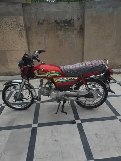 Honda cd 70 2023 model urgent sale good condition