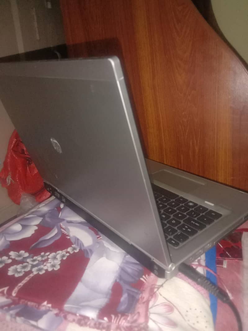 Laptop 2