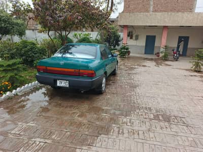 93 model Toyota Corolla