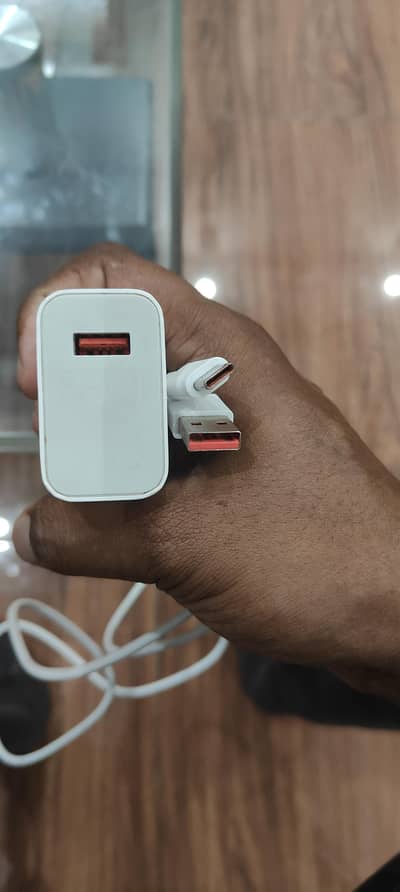 Charger Original MI 33W(11v-3A)