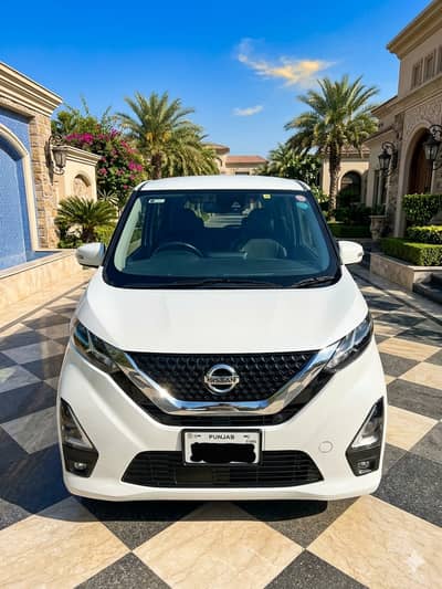 Nissan Dayz Highway Star S Hybrid Pro Pilot