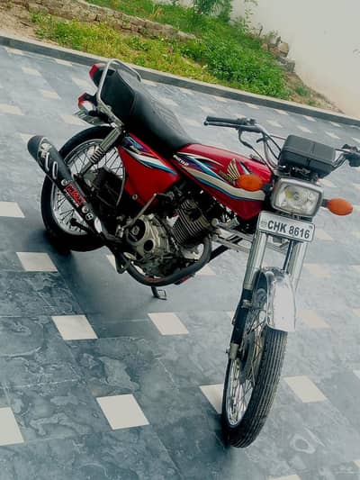 Honda 125 in clean condition