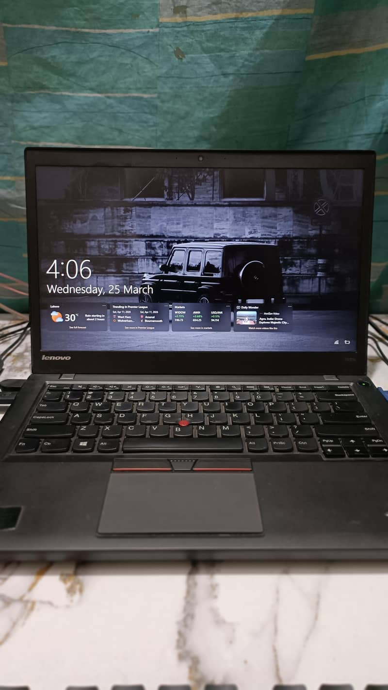 Laptop 0