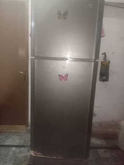 PEL refrigerator