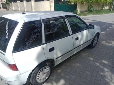 Suzuki Cultus VXR 2001 03253982806