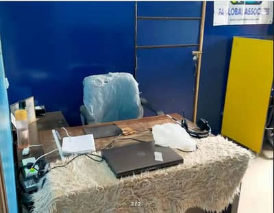 Office for rent fully furnished 8 person setting co working space