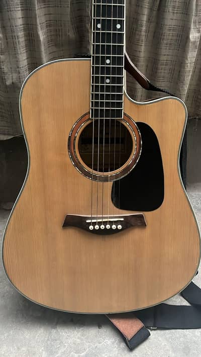 Faires 41 inches semi acoustic
