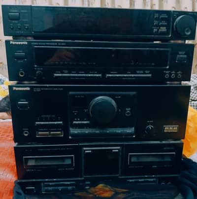 Japanese panasonic home theater with 2 extra speakers