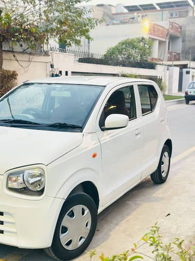 Rent a Car in Lahore | 24/7 Service | Best Deals