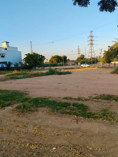 WESTOPEN PLOT AVAILABLE FOR SALE IN CANTT BAZAR