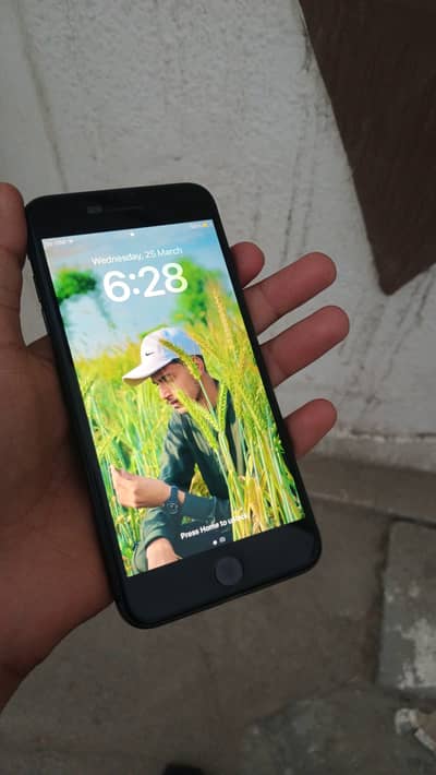 iPhone 8 plus 128 GB