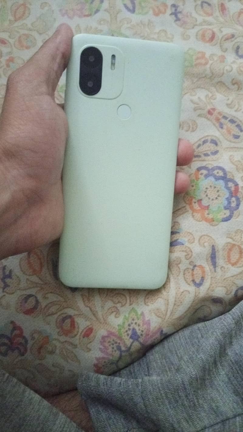 Redmi A2+ 0