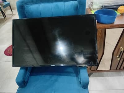 Haier 32 Inch LED LCD - Excellent Condition - Crystal Clear Display
