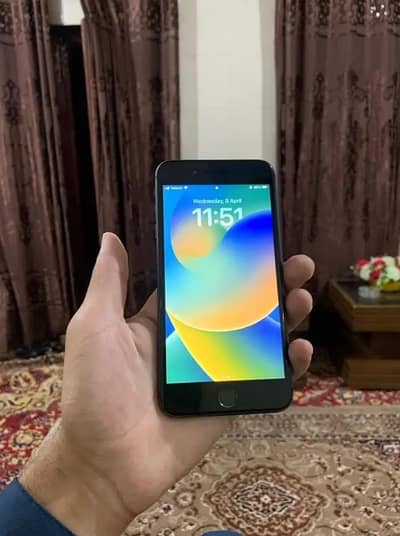 iPhone 8 plus ram 256 GB PTA approved my WhatsApp number 0340=1247=576