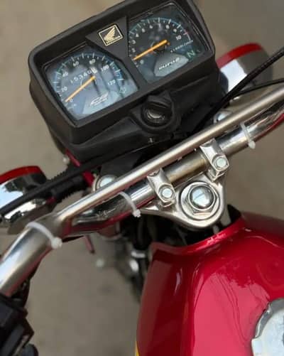 Honda CG 125 2019 model urgent sale my WhatsApp connect 033/14/116274