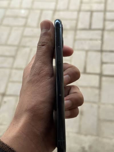 11 pro pta approved 64 gb