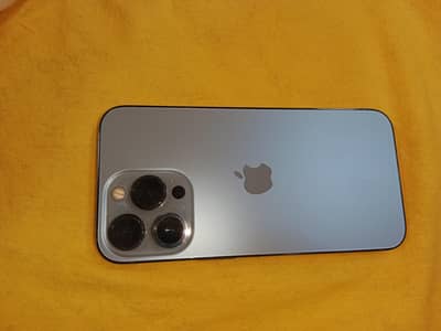 13 pro 256 gb water pack