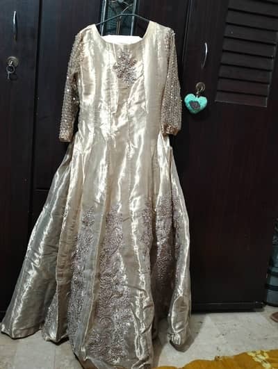 Dresses just once wear