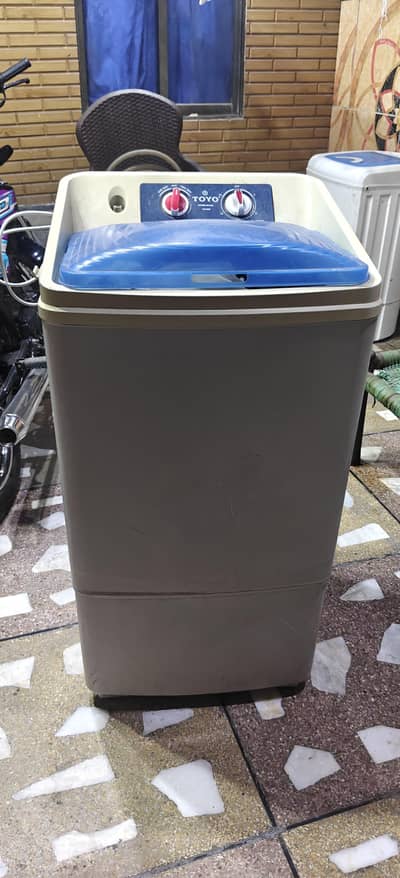 Toyo Washing Machine