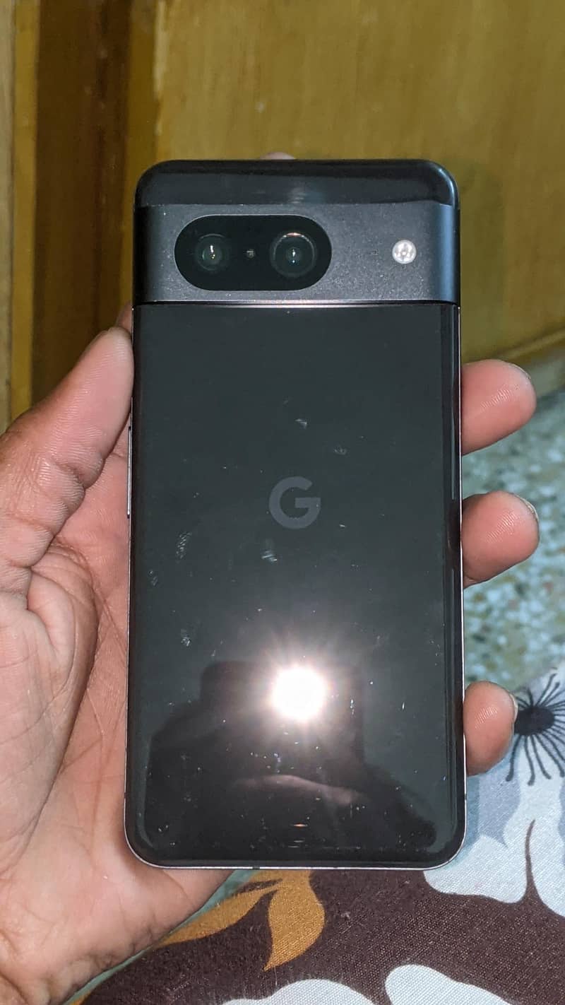 google pixel 8 4