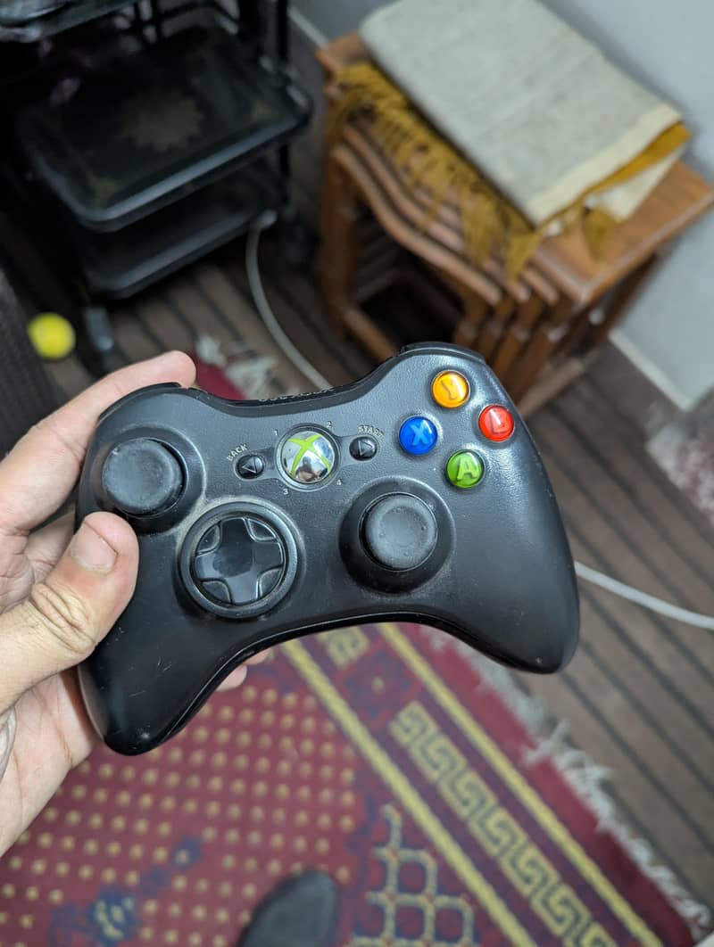 Xbox 360 controller 0