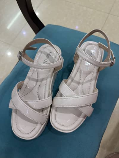 Sandal Shoes